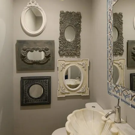 Quinta De Sao Tadeu 4*