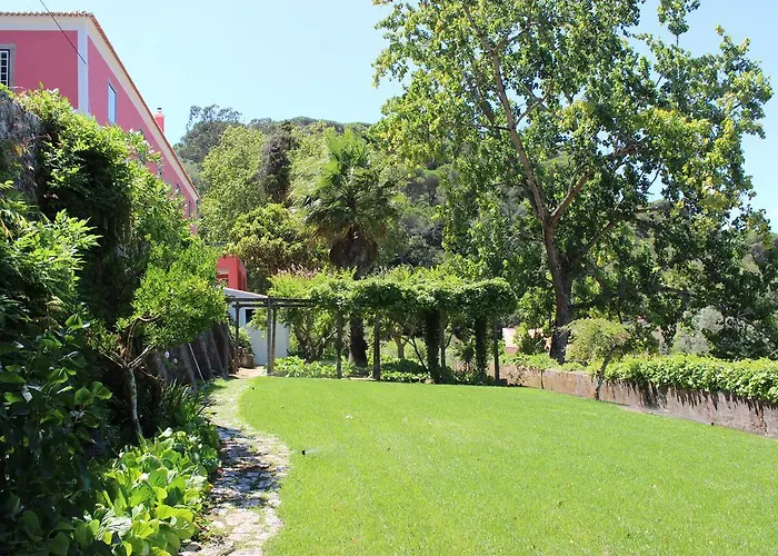 Quinta De Sao Tadeu Sintra